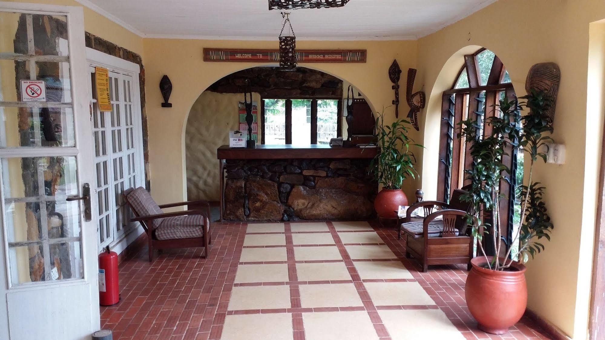 Afrikiko River Front Resort Akosombo Bagian luar foto